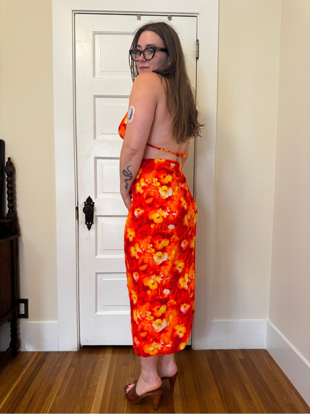 60s Vintage Barkcloth Hawaiian Bikini Top and sarong skirts Sz M - Picture 3 of 9